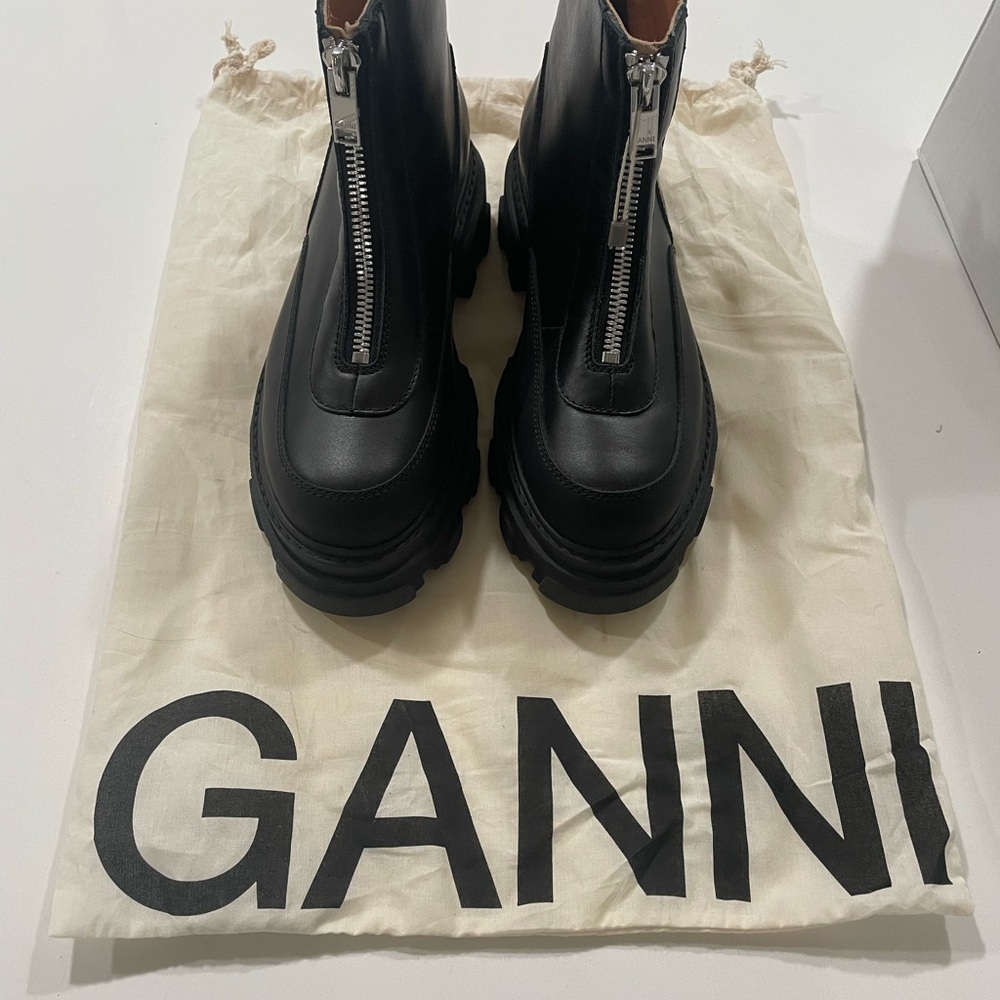 Ganni Black Leather Front Zip Boots
